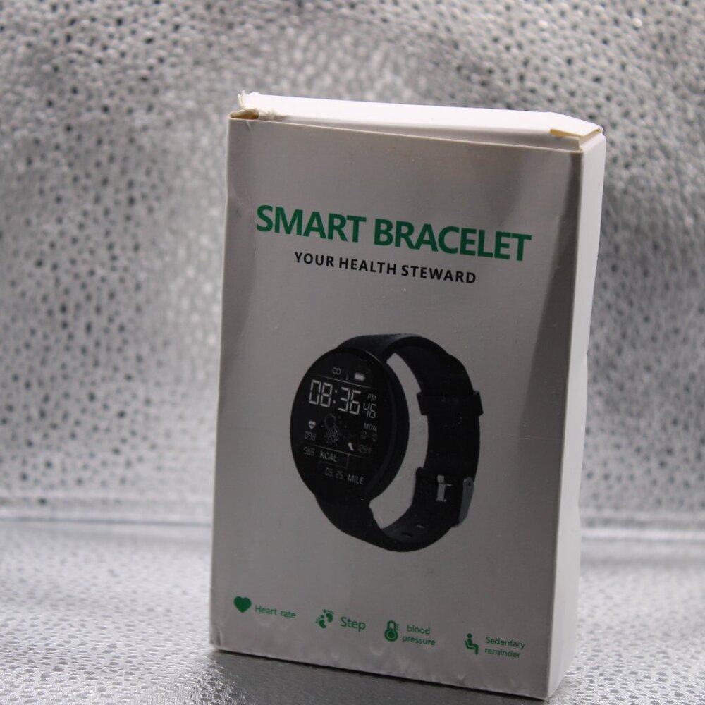 227253- Black Smart Watch Men & Women:Water Proof, Counts Steps,Heart Rate,&more